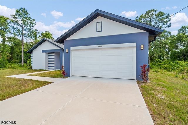 1032 Milwaukee BLVD, Lehigh Acres, FL 33974