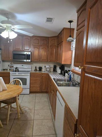 831 N Beech Street, Beebe, AR 72012