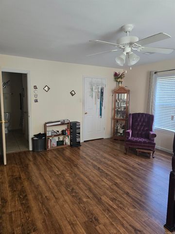 831 N Beech Street, Beebe, AR 72012