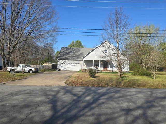 831 N Beech Street, Beebe, AR 72012