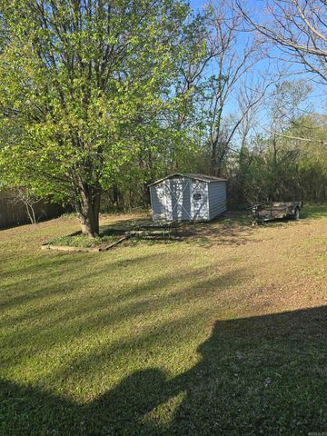 831 N Beech Street, Beebe, AR 72012