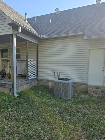 831 N Beech Street, Beebe, AR 72012
