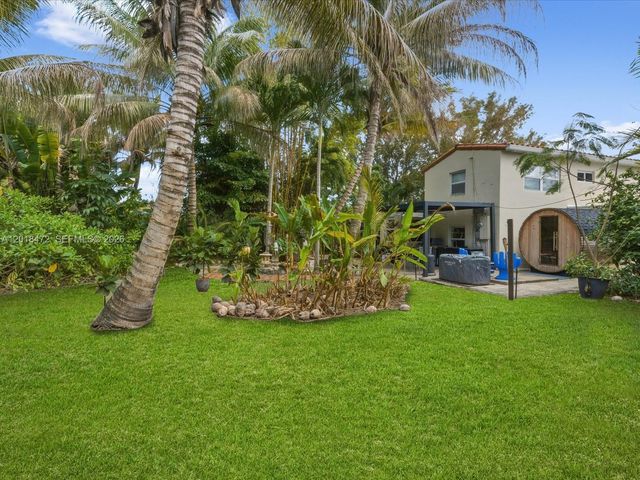 357 NE 117th St, Miami, FL 33161