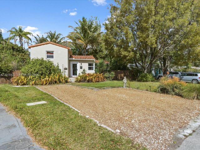 357 NE 117th St, Miami, FL 33161