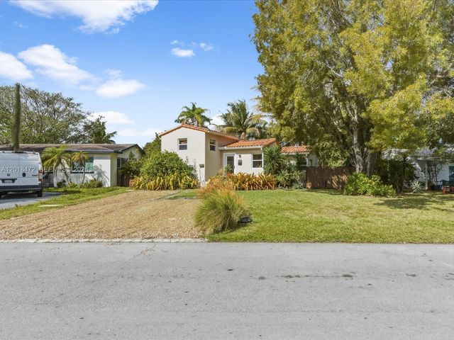 357 NE 117th St, Miami, FL 33161
