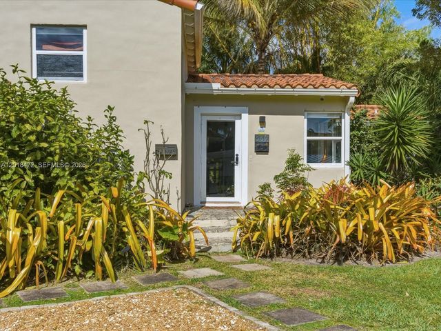 357 NE 117th St, Miami, FL 33161