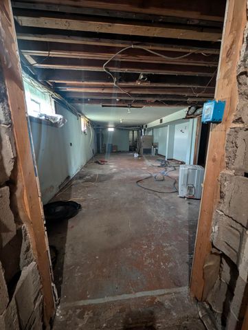 2854 Blake Road, Portage, IN 46368