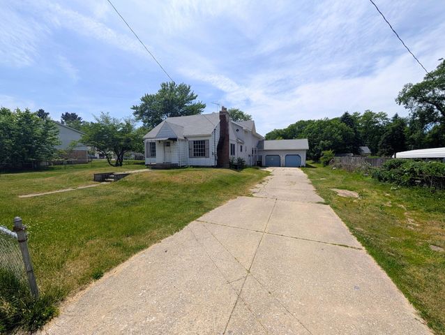 2854 Blake Road, Portage, IN 46368