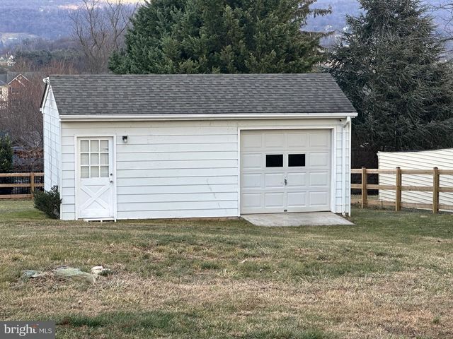 2642 CANADA HILL RD, Myersville, MD 21773