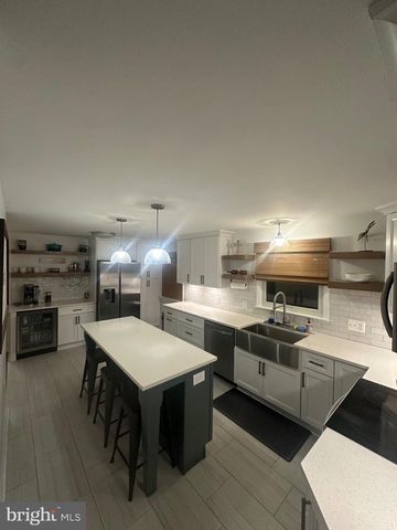 2642 CANADA HILL RD, Myersville, MD 21773