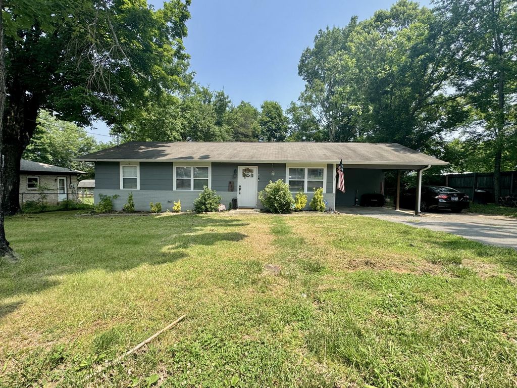 410 Ballard Street, Dayton, TN 37321
