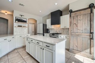 811 Clear Springs HOLW, Buda, TX 78610