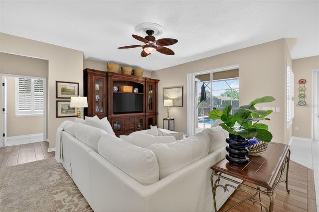 9096 LAUREL RIDGE DRIVE, Mount Dora, FL 32757
