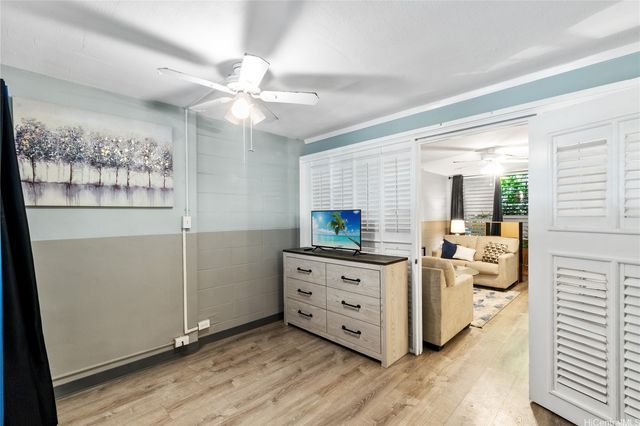 1190 Wilder Avenue 102, Honolulu, HI 96822
