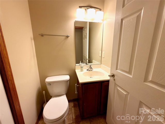 5 Springmill Drive, Asheville, NC 28806