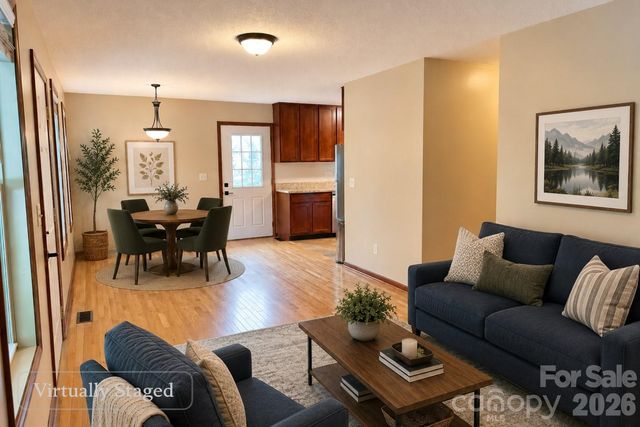 5 Springmill Drive, Asheville, NC 28806