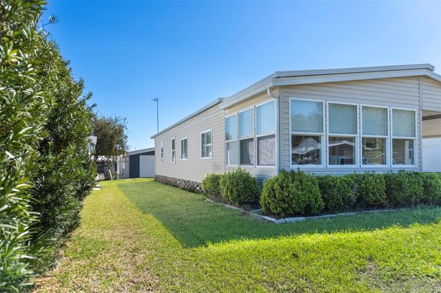 36946 TARA AVENUE, Zephyrhills, FL 33542