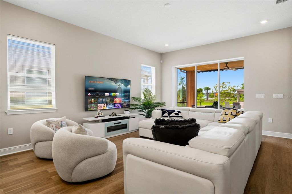 Image 17 of property listing at 10156 BALLAST DRIVE, Orlando, FL 32827