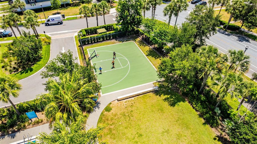 Image 73 of property listing at 10156 BALLAST DRIVE, Orlando, FL 32827