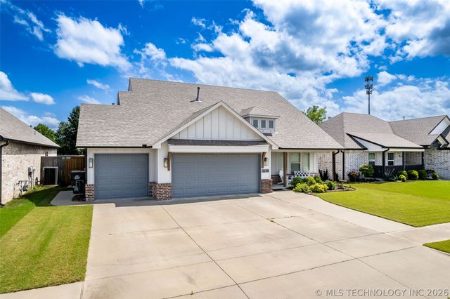 2130 E 140th Street, Bixby, OK 74008