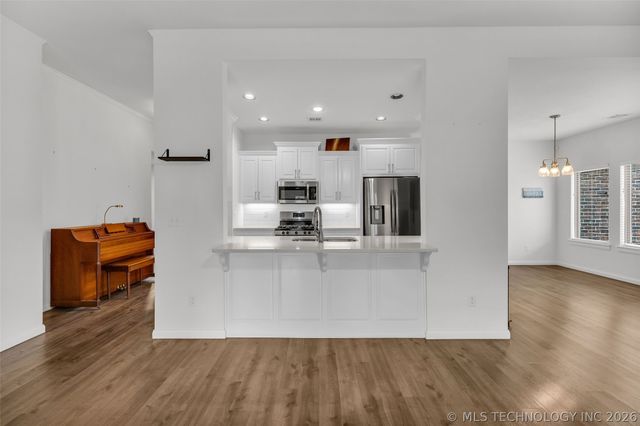 2130 E 140th Street, Bixby, OK 74008