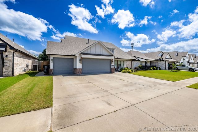 2130 E 140th Street, Bixby, OK 74008