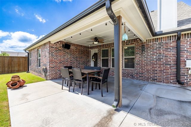 2130 E 140th Street, Bixby, OK 74008