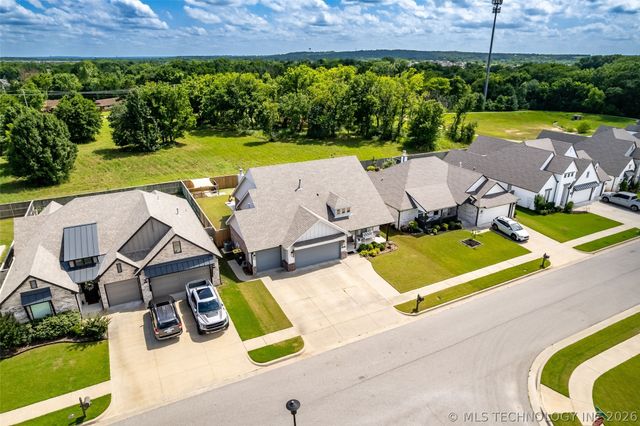 2130 E 140th Street, Bixby, OK 74008