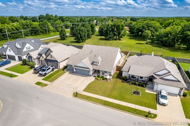 2130 E 140th Street, Bixby, OK 74008