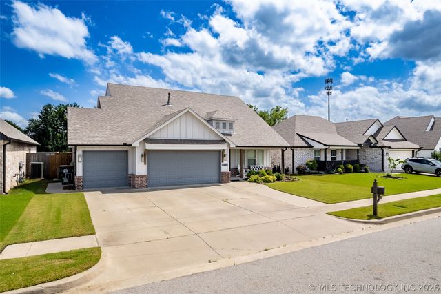 2130 E 140th Street, Bixby, OK 74008