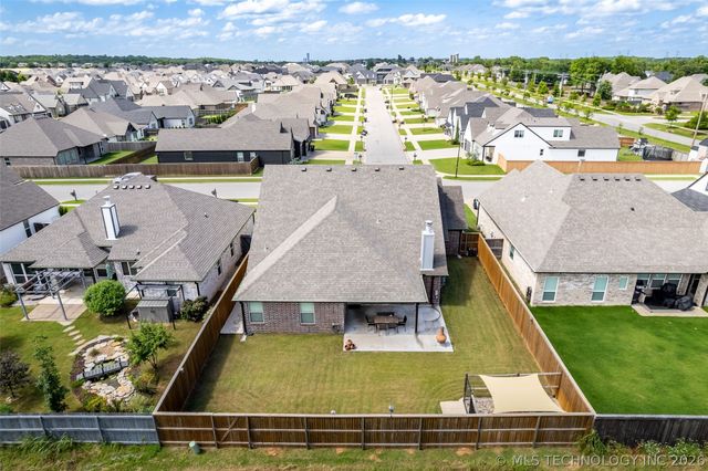 2130 E 140th Street, Bixby, OK 74008