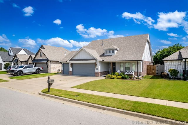 2130 E 140th Street, Bixby, OK 74008