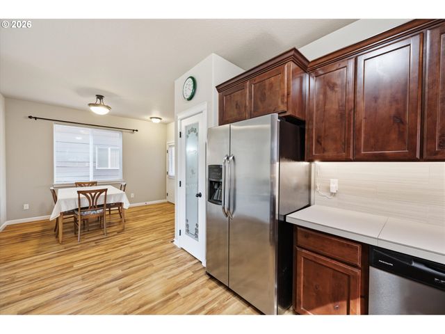 2967 25TH Ave, Forest Grove, OR 97116