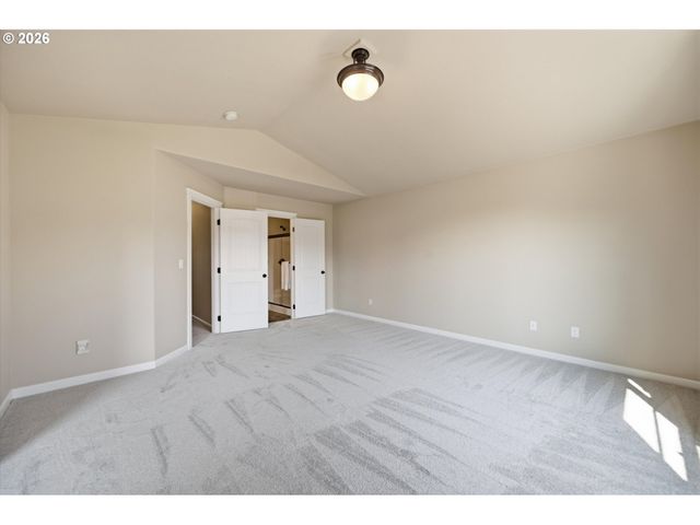 2967 25TH Ave, Forest Grove, OR 97116