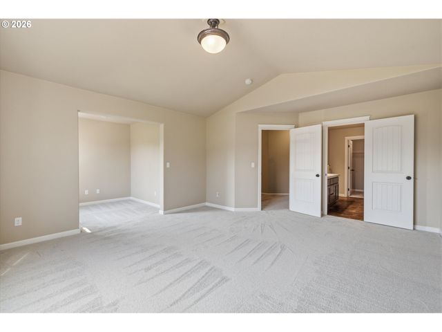 2967 25TH Ave, Forest Grove, OR 97116