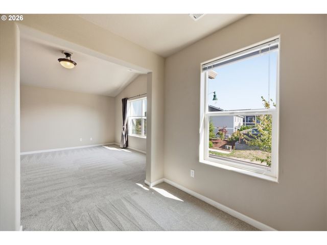 2967 25TH Ave, Forest Grove, OR 97116