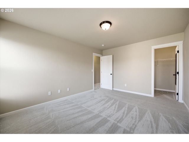 2967 25TH Ave, Forest Grove, OR 97116