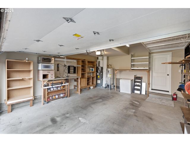 2967 25TH Ave, Forest Grove, OR 97116