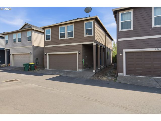 2967 25TH Ave, Forest Grove, OR 97116