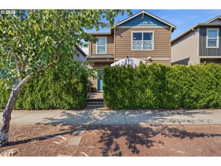 2967 25TH Ave, Forest Grove, OR 97116