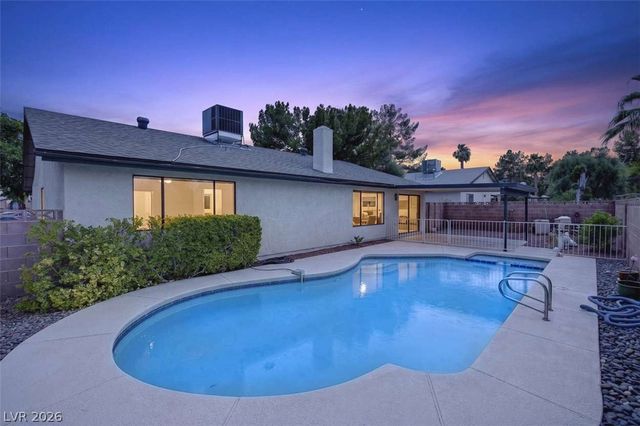 2216 Marlboro Drive, Henderson, NV 89014