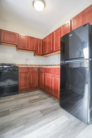 5326 S cornell Avenue 409, Chicago, IL 60615