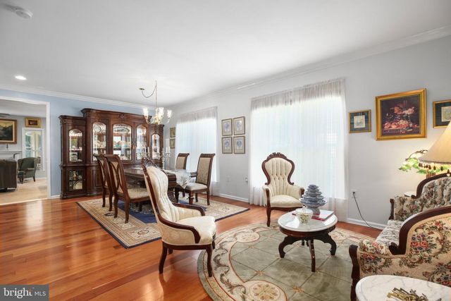6 SUGARGROVE DR, Fredericksburg, VA 22406