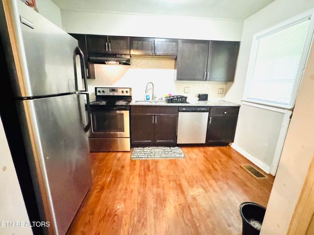 719 E Emerald Ave, Knoxville, TN 37917