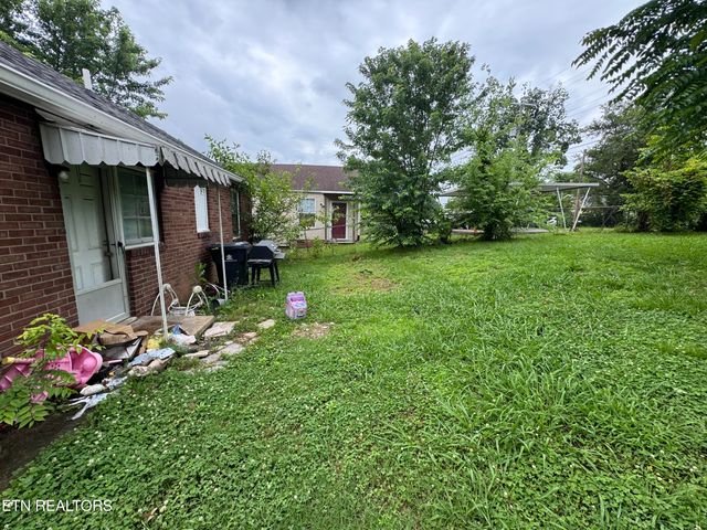 719 E Emerald Ave, Knoxville, TN 37917