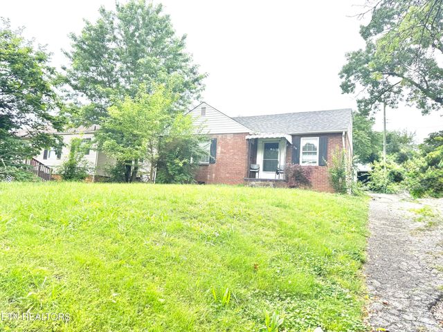 719 E Emerald Ave, Knoxville, TN 37917