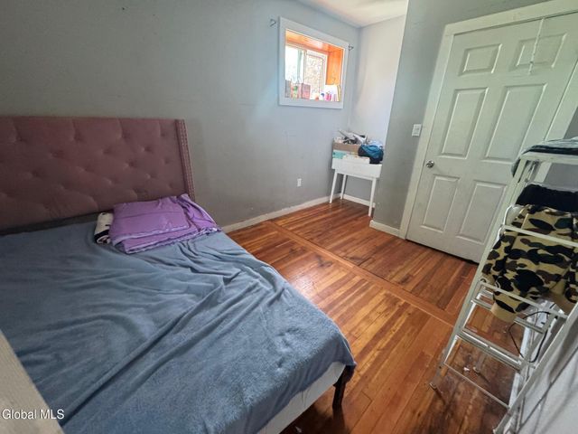 193 Livingston Avenue, Albany, NY 12210