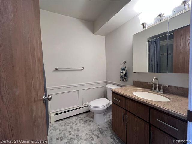 61958 Ticonderoga Drive, South Lyon, MI 48178