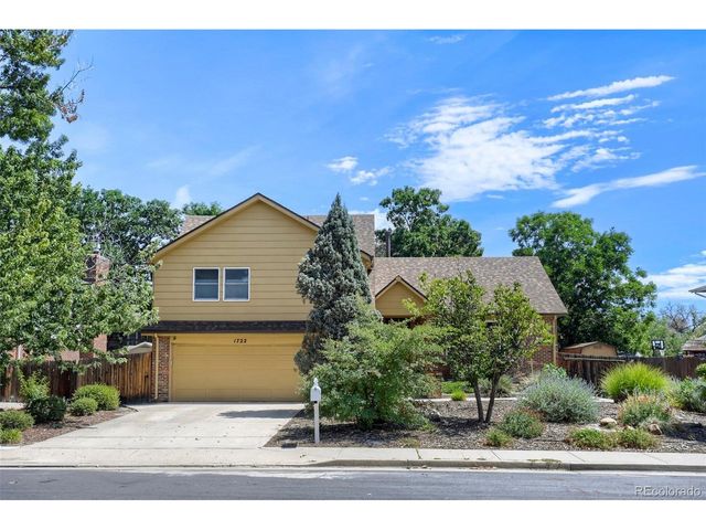1722 S Uvalda St, Aurora, CO 80012
