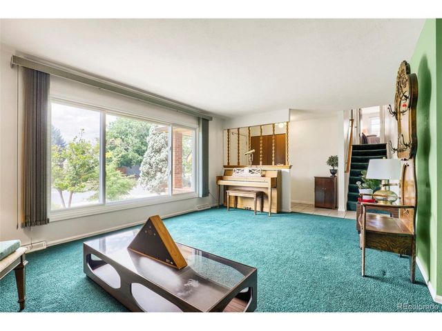 1722 S Uvalda St, Aurora, CO 80012